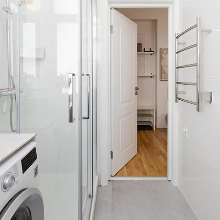 Lux Getaway Very * Рига