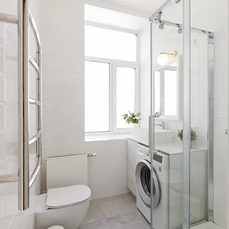 Lux Getaway Very * Рига