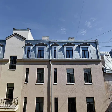 Lux Getaway Very Апартаменти